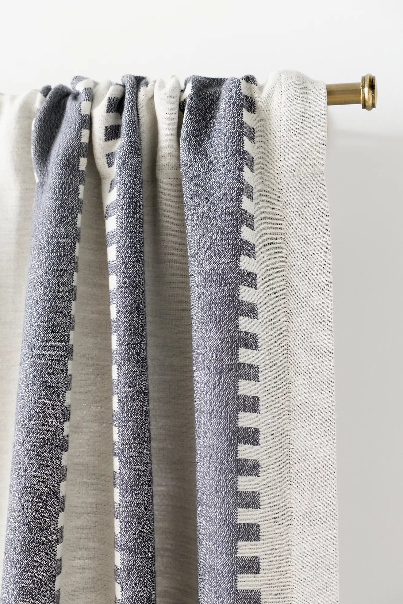 Cotton Jacquard Notched Striped Curtain